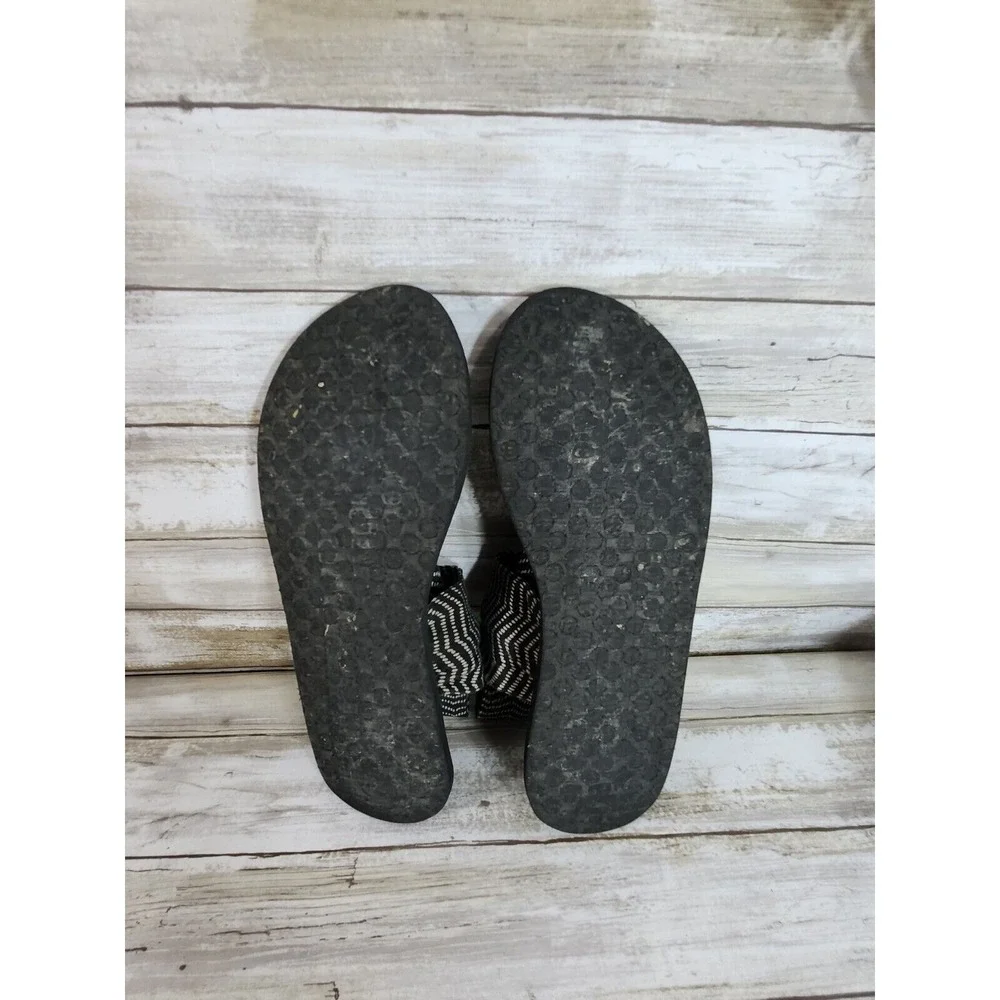 Sanuk‎ Yoga Sling 2 Sandals Womens 8 Black White Chevron Print Yoga Mat Comfort